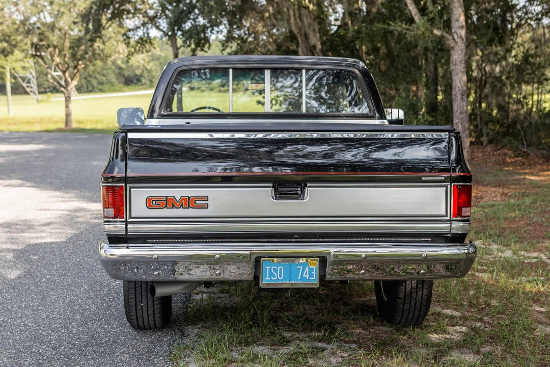 1987 GMC C/K 3rd Gen - Image 9 of 31