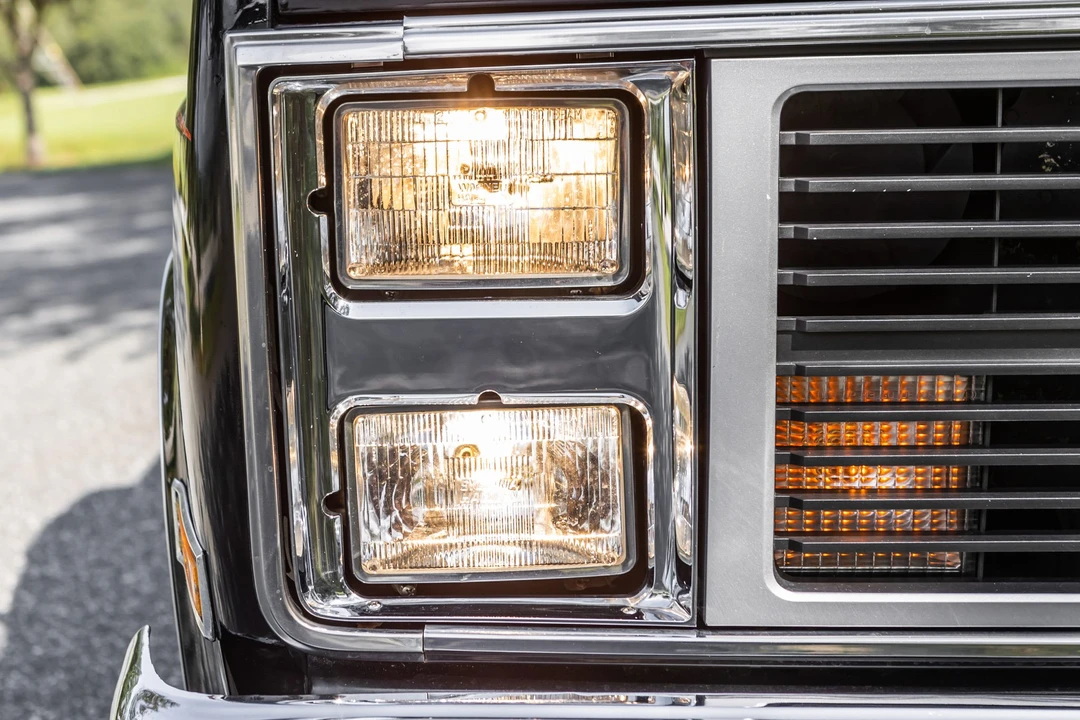 1987 GMC C/K 3rd Gen - Image 31 of 31