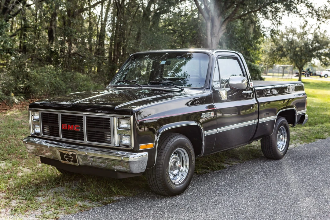 1987 GMC C/K 3rd Gen - Image 4 of 31
