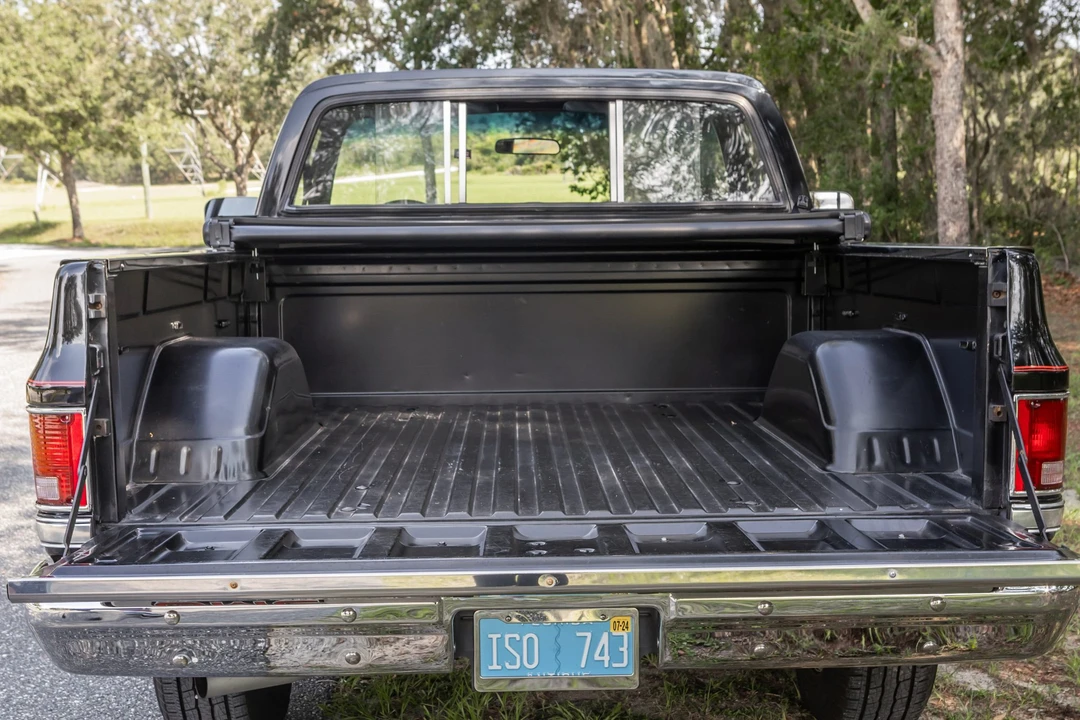 1987 GMC C/K 3rd Gen - Image 8 of 31