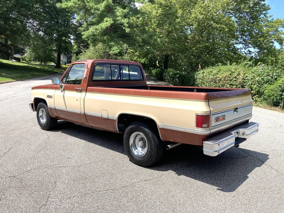 1987 GMC C/K 3rd Gen - Image 5 of 31