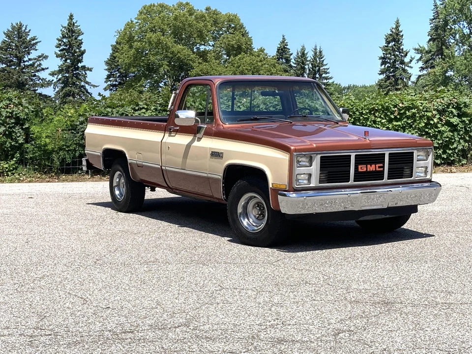 1987 GMC C/K 3rd Gen - Image 11 of 31
