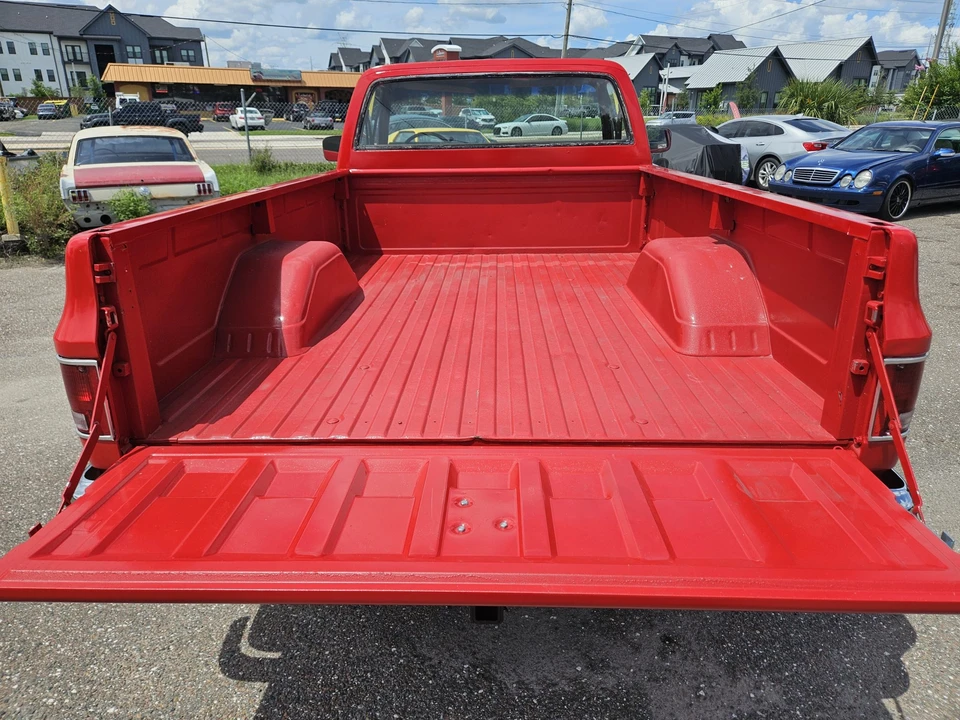 1987 GMC C/K 3rd Gen - Image 15 of 31