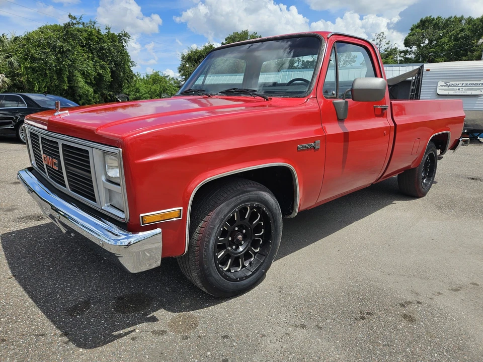 1987 GMC C/K 3rd Gen - Image 2 of 31
