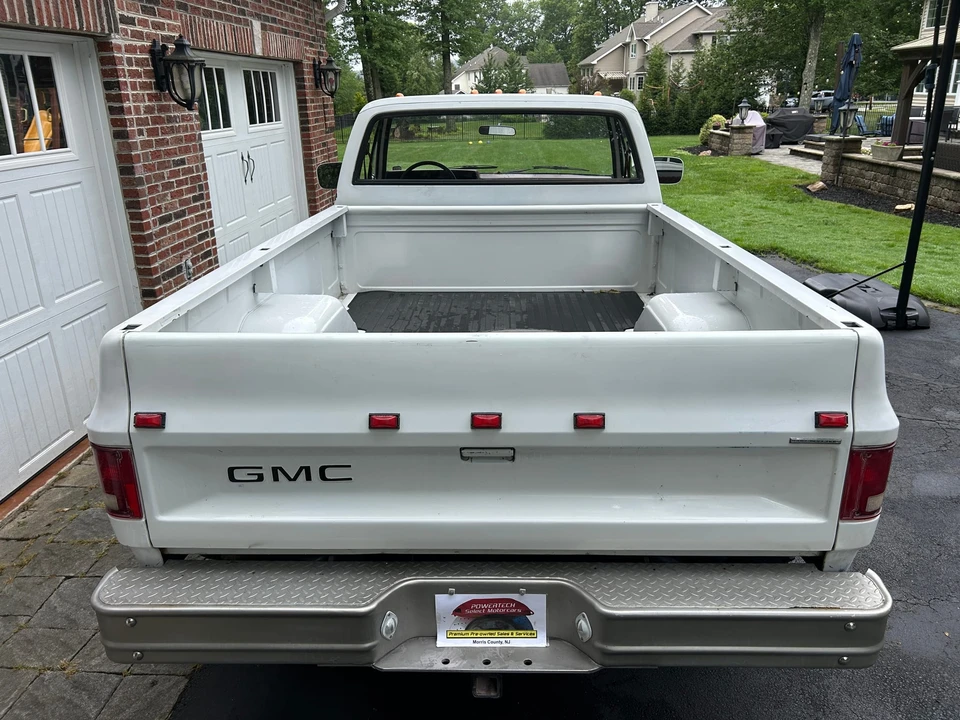 1987 GMC Sierra - Image 16 of 31