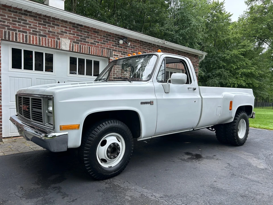 1987 GMC Sierra - Image 3 of 31