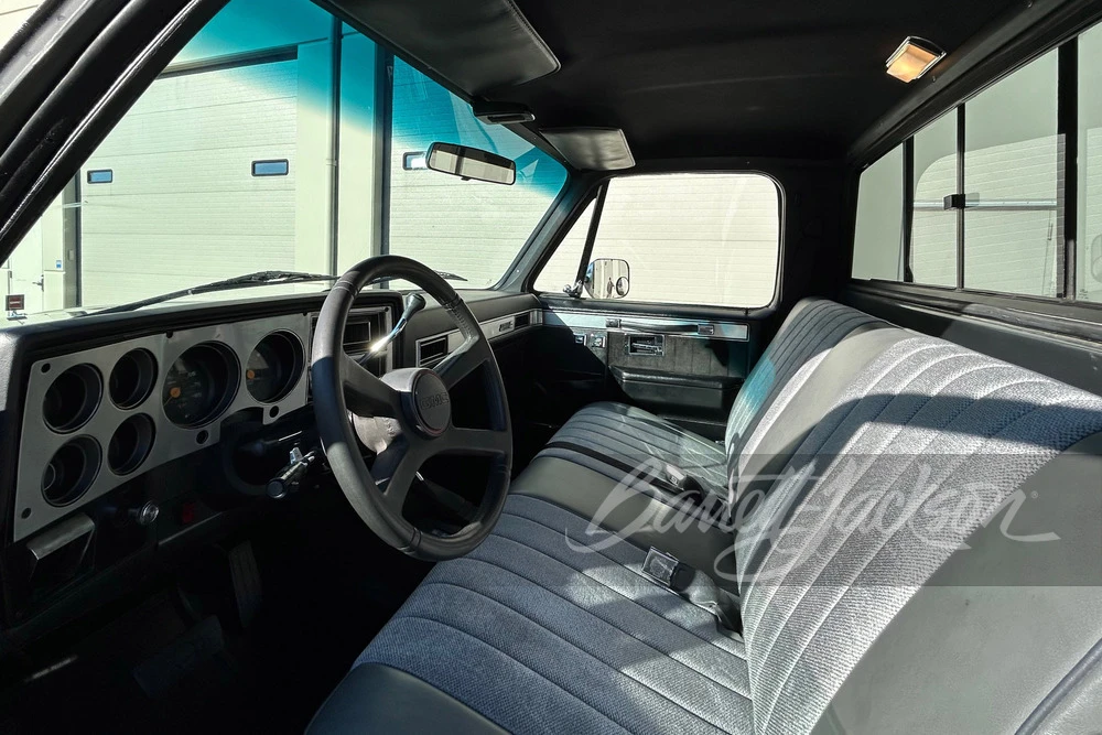 1987 GMC C/K 3rd Gen - Image 3 of 13