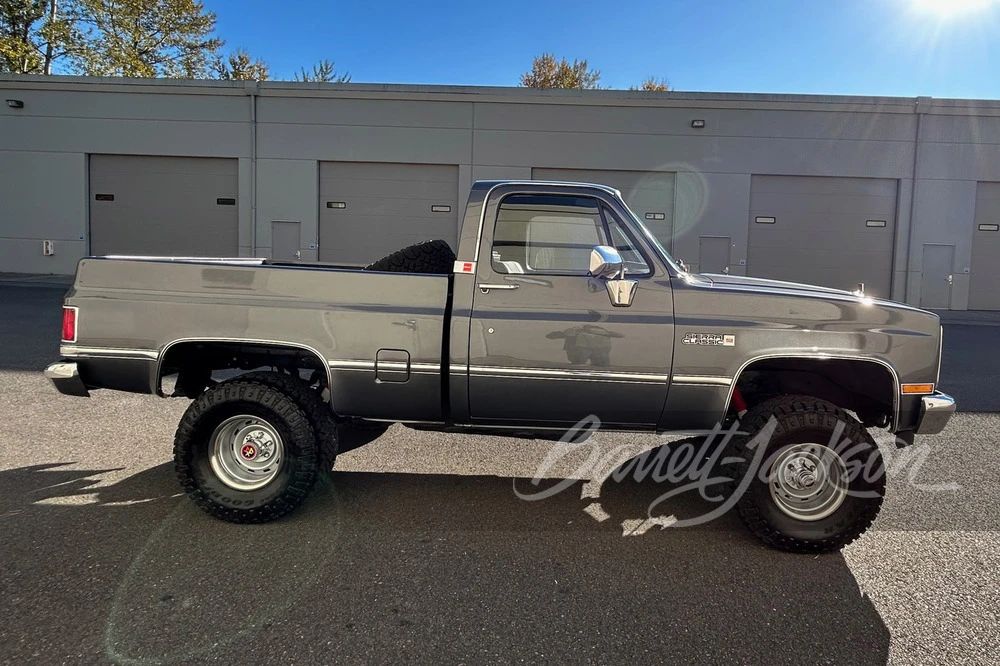 1987 GMC C/K 3rd Gen - Image 7 of 13