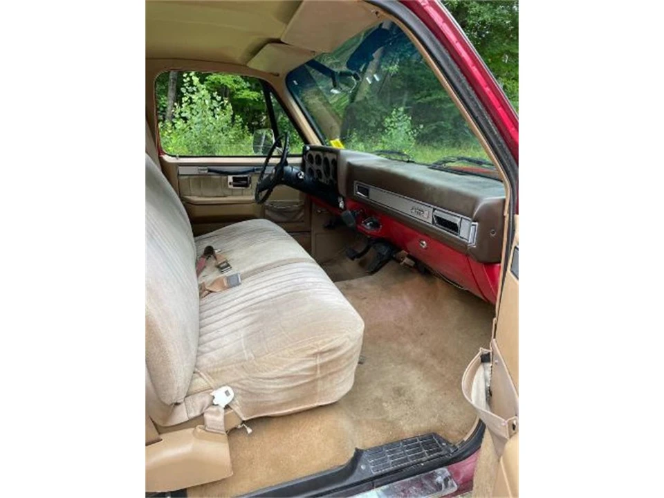 1987 GMC Sierra - Image 8 of 9