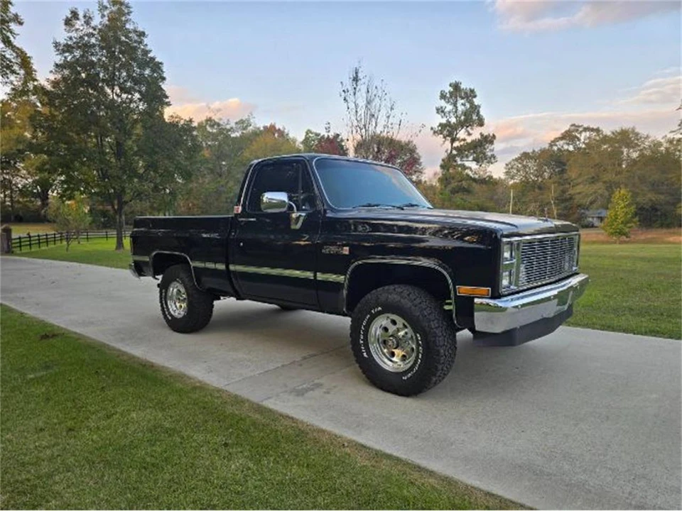 1987 GMC Sierra - Image 4 of 10