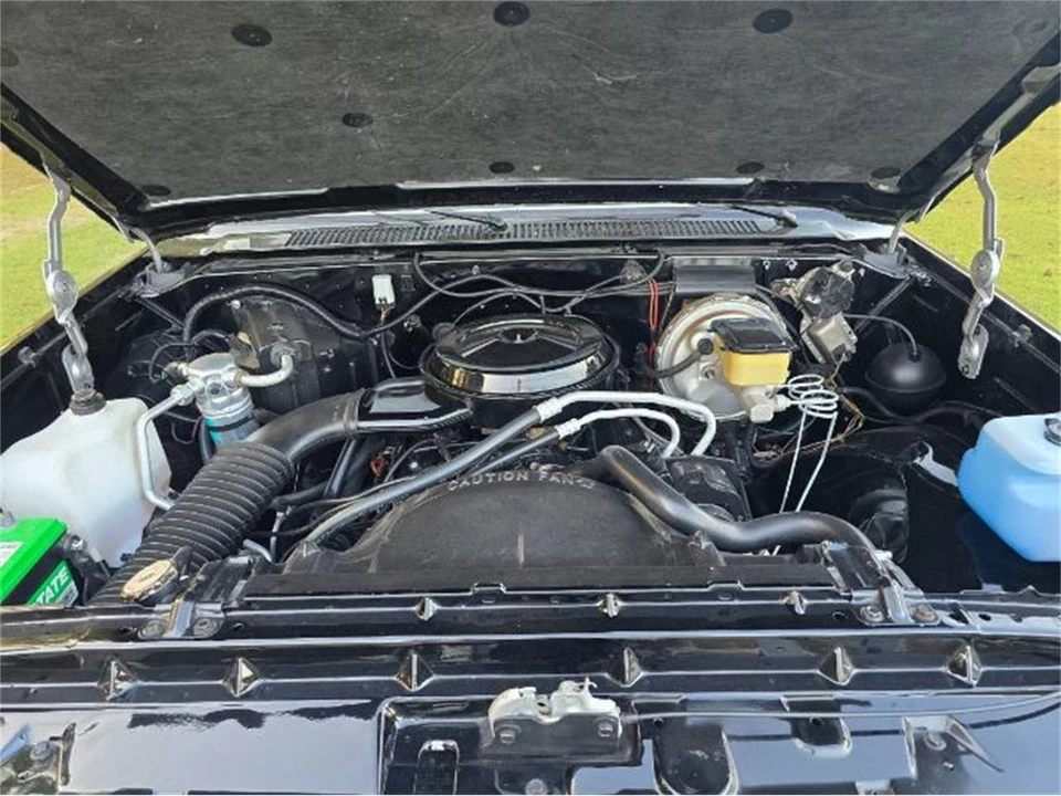 1987 GMC Sierra - Image 9 of 10