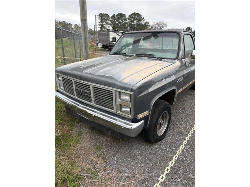 1987 GMC Sierra - Image 10 of 11