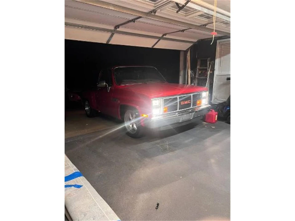 1987 GMC Sierra - Image 2 of 13