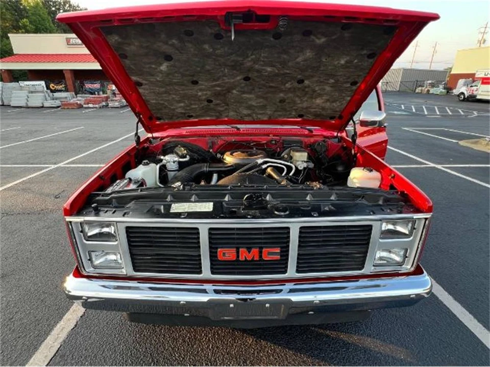 1987 GMC Sierra - Image 8 of 13
