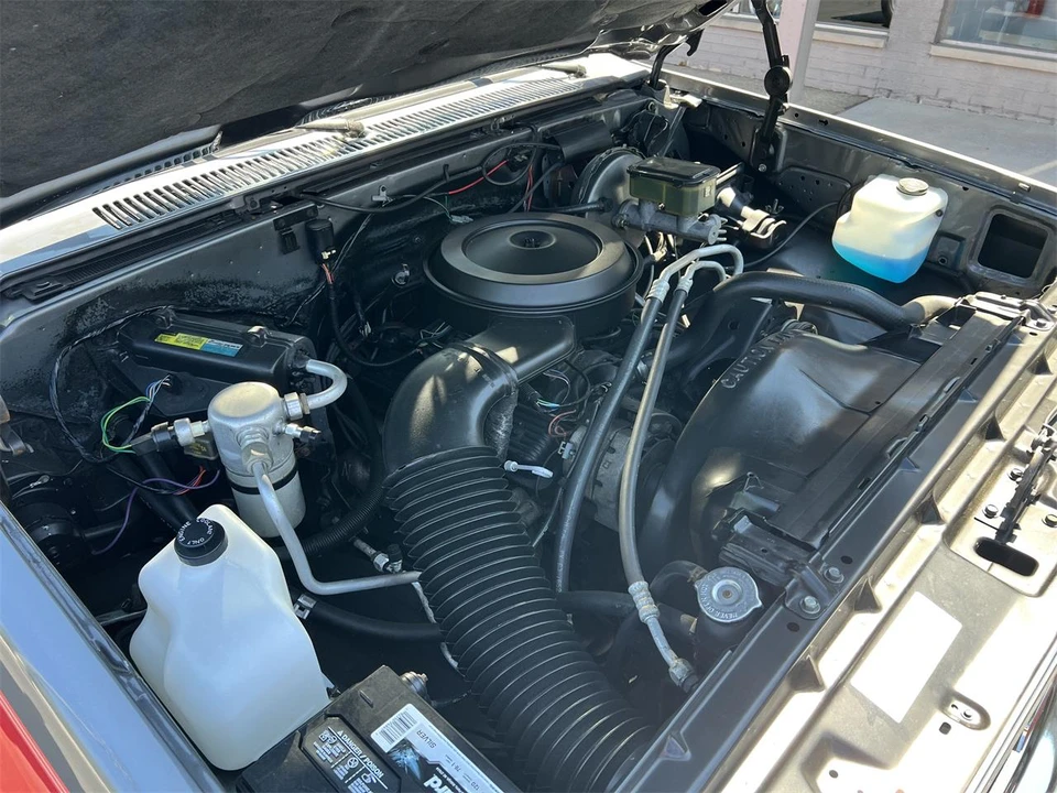 1987 GMC Sierra - Image 6 of 27