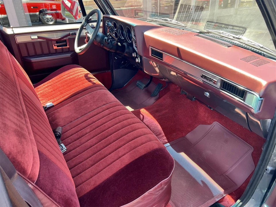 1987 GMC Sierra - Image 15 of 27