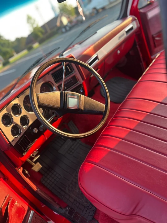1987 GMC Sierra 1st Gen - Image 2 of 21