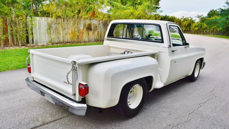 1987 GMC C/K 3rd Gen - Image 3 of 12