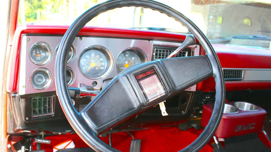 1987 GMC C/K 3rd Gen - Image 4 of 13