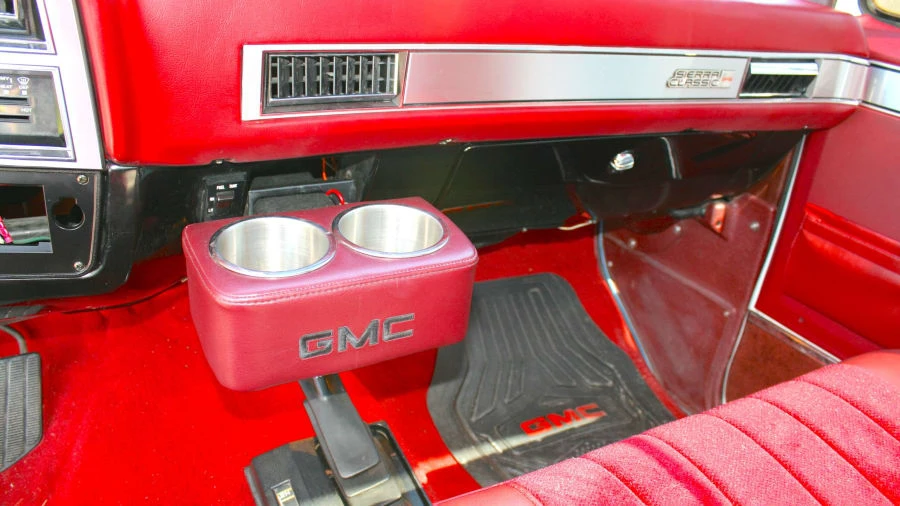 1987 GMC C/K 3rd Gen - Image 5 of 13