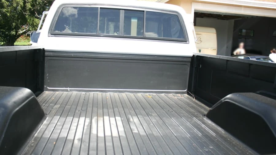 1987 GMC C/K 3rd Gen - Image 9 of 13