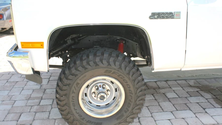 1987 GMC C/K 3rd Gen - Image 10 of 13