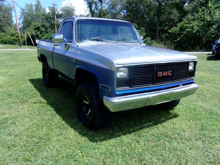 1987 GMC C/K 3rd Gen - Image 10 of 10