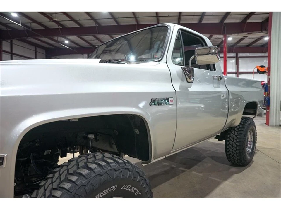 1987 GMC Sierra - Image 29 of 31
