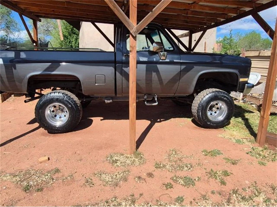1987 GMC Sierra - Image 6 of 8