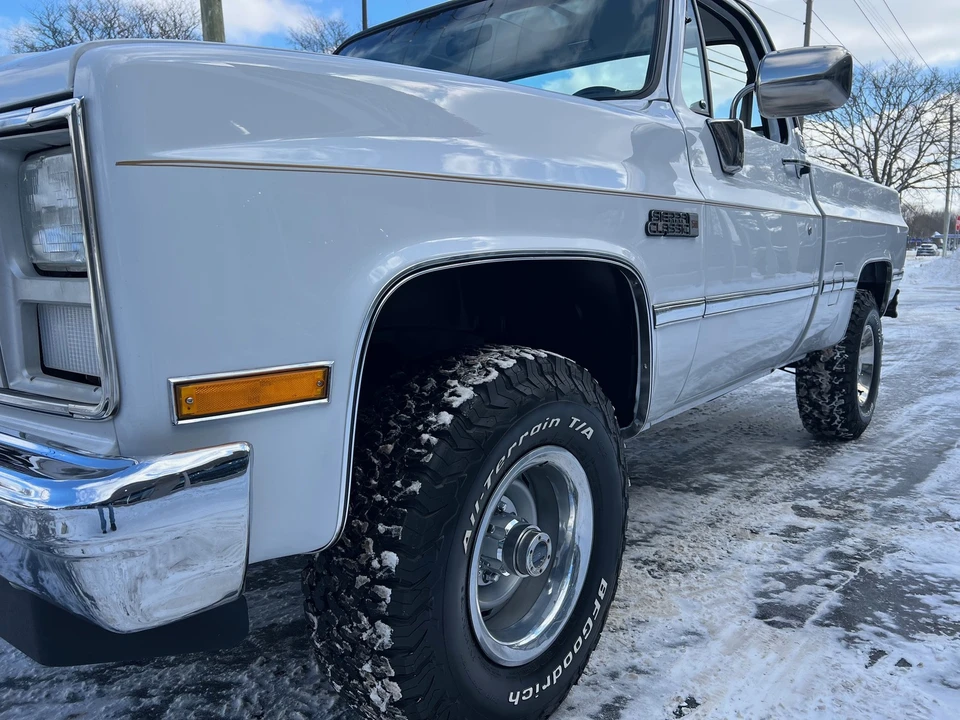 1987 GMC Sierra 1st Gen - Image 5 of 21