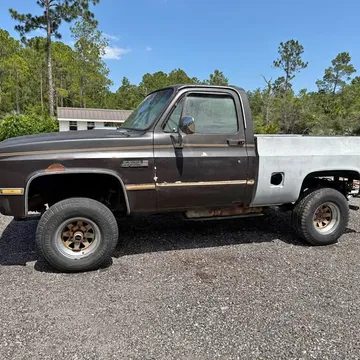 1987 GMC Sierra Classic 1500 Regular Cab