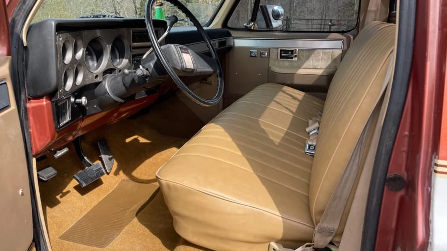 1987 GMC C/K 3rd Gen - Image 5 of 21