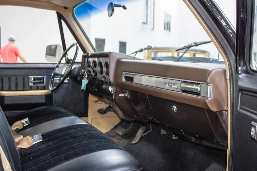 1987 GMC C/K 3rd Gen - Image 19 of 31
