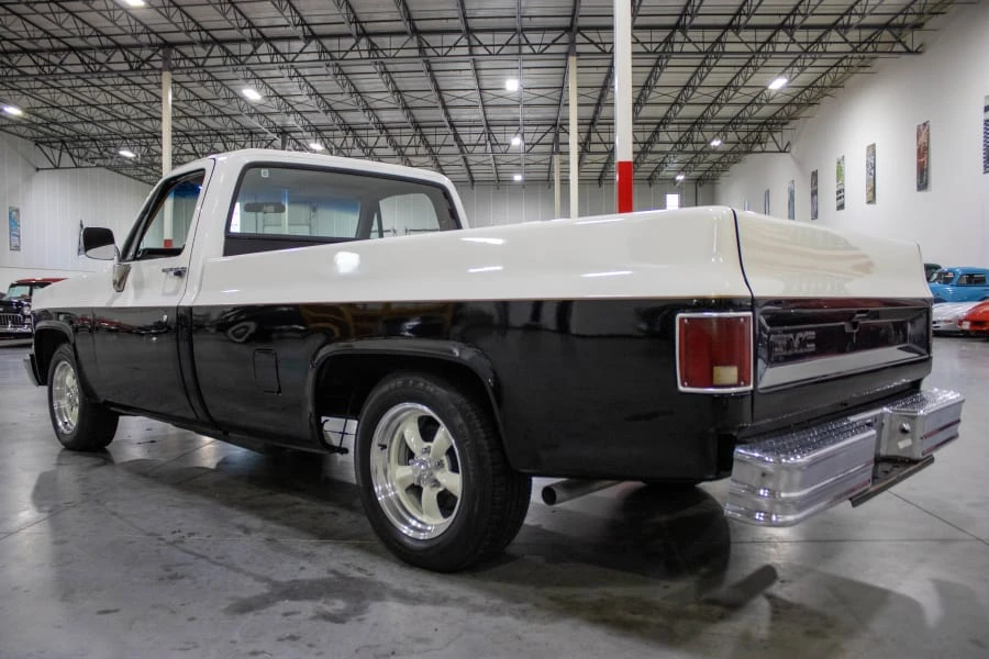 1987 GMC C/K 3rd Gen - Image 7 of 31