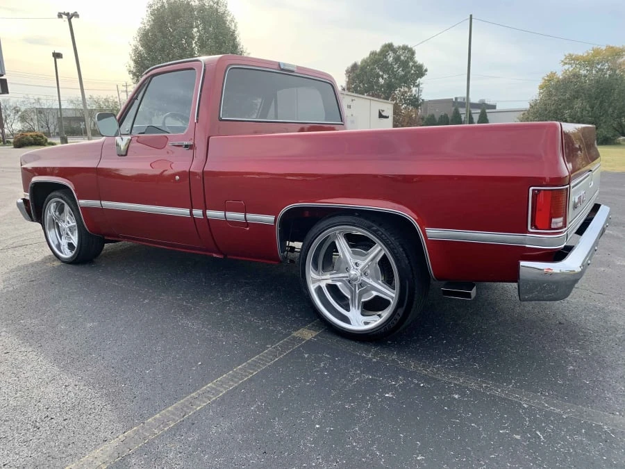 1987 GMC C/K 3rd Gen - Image 9 of 31