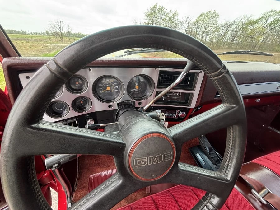 1987 GMC Sierra - Image 8 of 12
