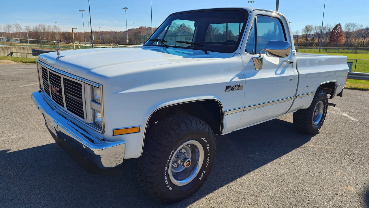 1987 GMC C/K 3rd Gen - Image 14 of 18