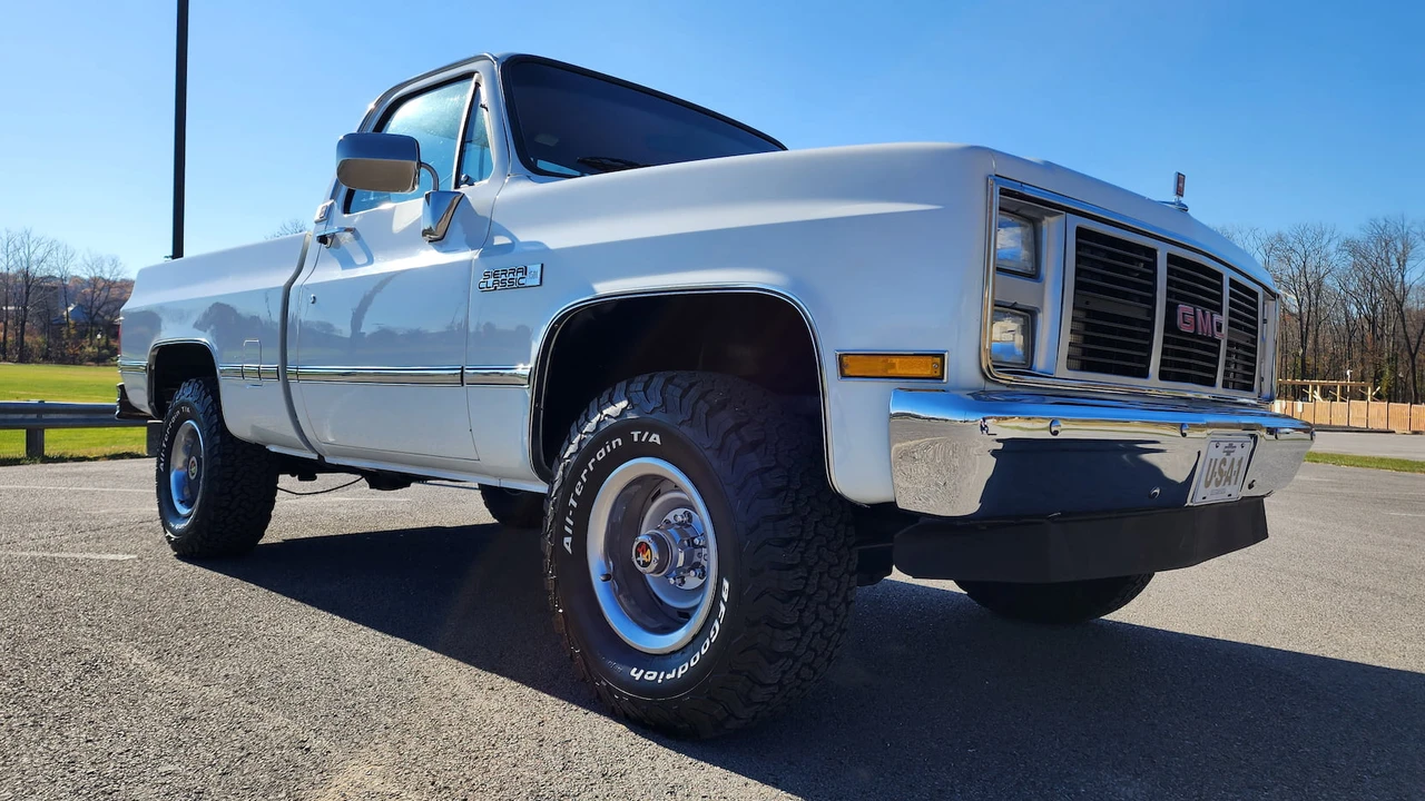 1987 GMC C/K 3rd Gen - Image 18 of 18