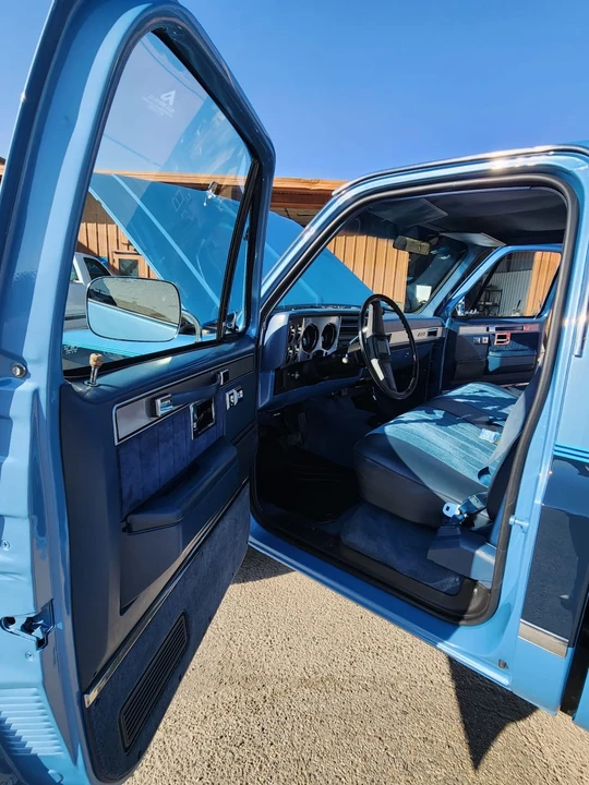 1987 GMC Sierra - Image 10 of 23