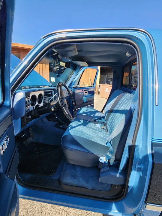 1987 GMC Sierra - Image 11 of 23