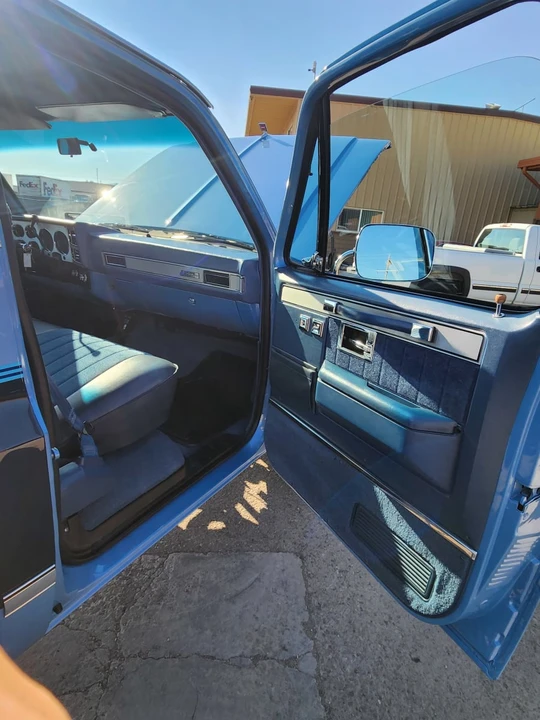 1987 GMC Sierra - Image 17 of 23