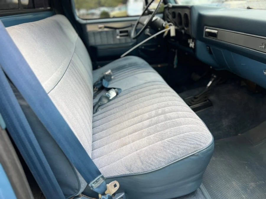 1987 GMC Sierra - Image 19 of 29