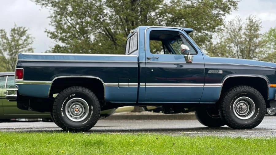 1987 GMC Sierra - Image 8 of 29
