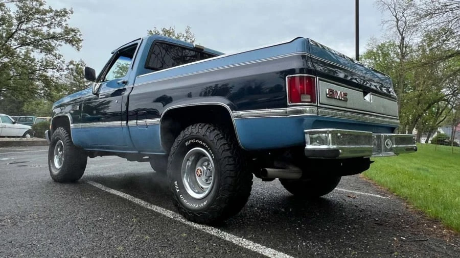 1987 GMC Sierra - Image 3 of 29