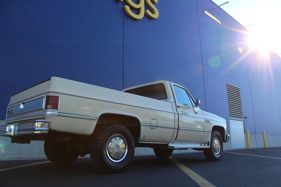 1987 GMC C/K 3rd Gen - Image 16 of 31