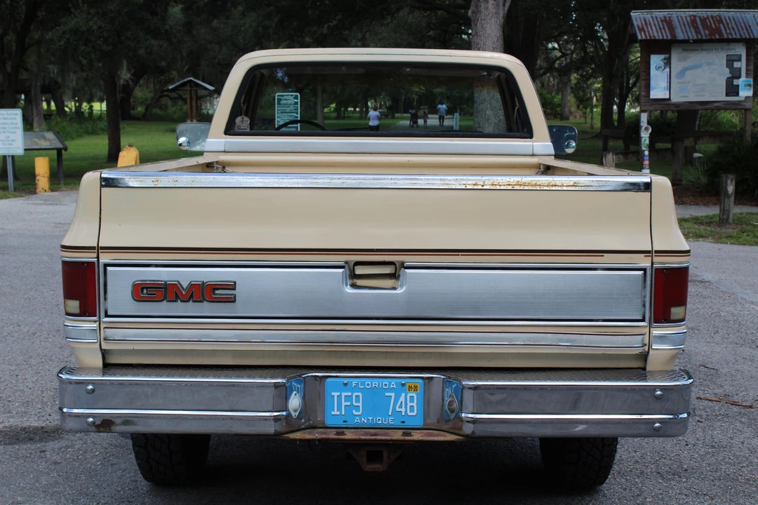 1987 GMC C/K 3rd Gen - Image 4 of 31