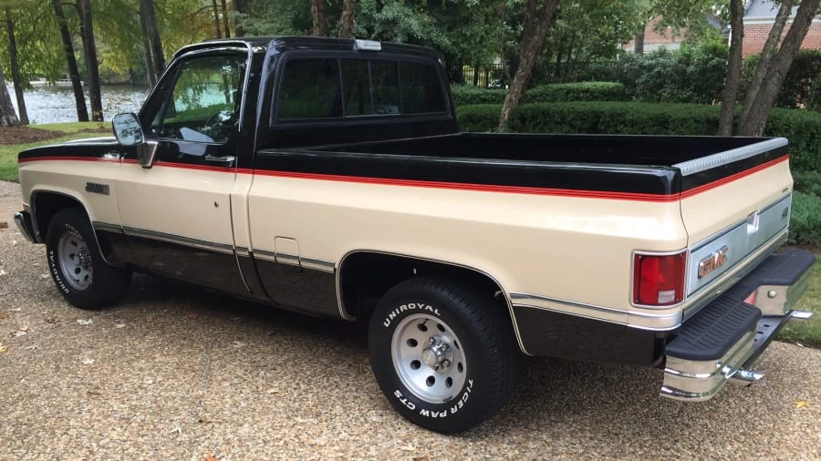 1987 GMC Sierra - Image 2 of 5