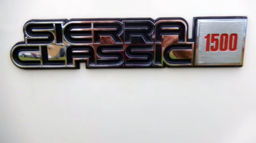 1987 GMC Sierra - Image 10 of 12