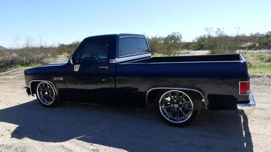 1987 GMC Sierra - Image 2 of 17