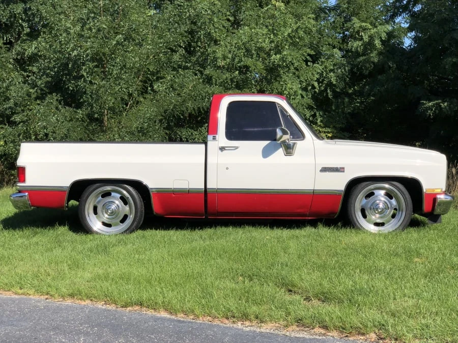 1987 GMC Sierra - Image 11 of 12